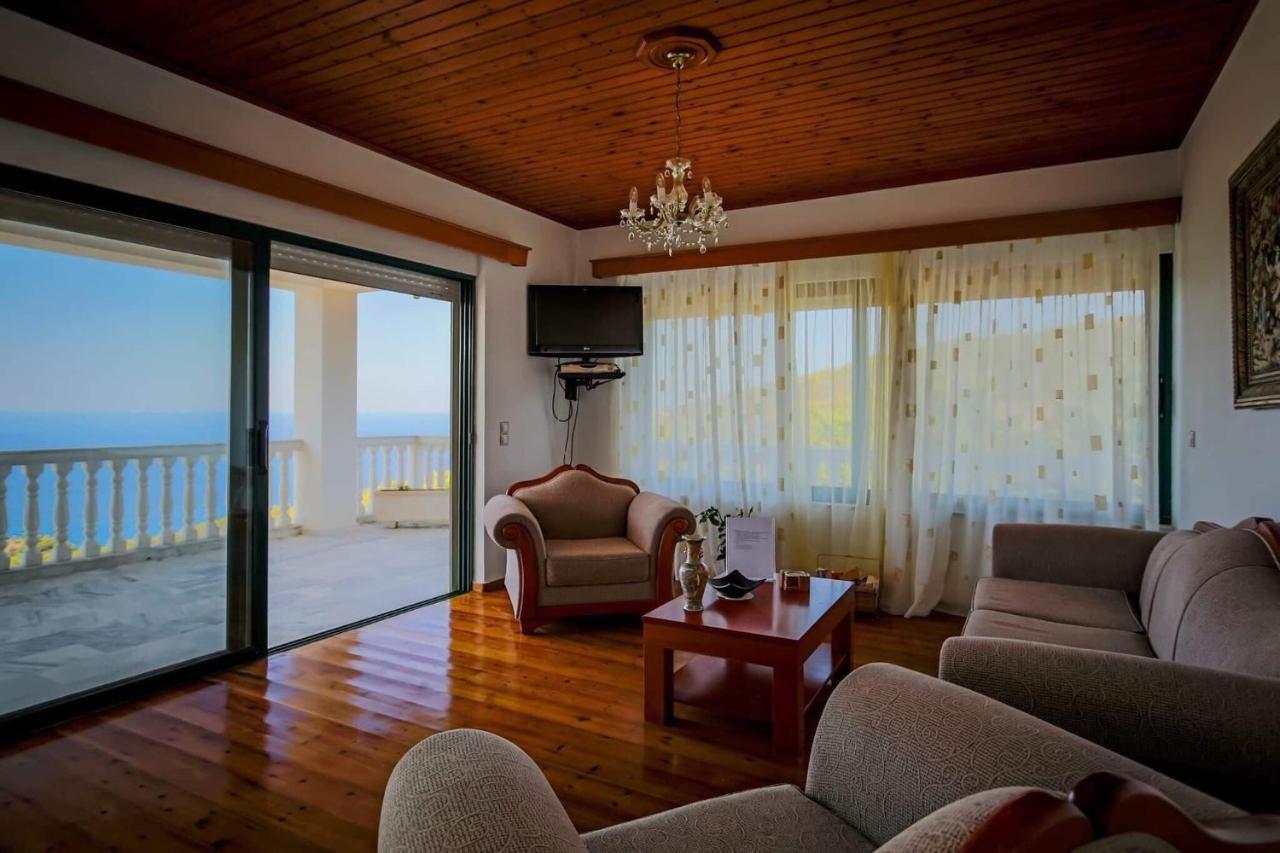 Villa Keri Me Away - Argo'S Summer Poolside Retreats Exterior foto